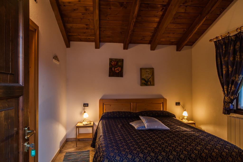 فيلا Agriturismo Al Castagneto Mazzo di Valtellina المظهر الخارجي الصورة