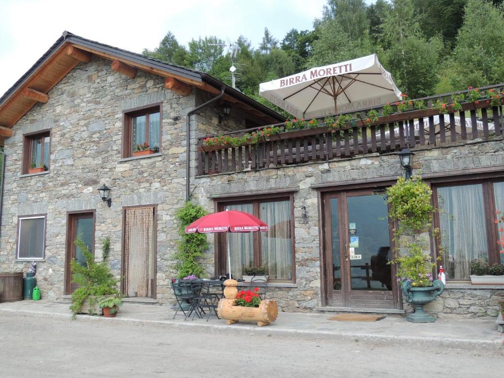 فيلا Agriturismo Al Castagneto Mazzo di Valtellina المظهر الخارجي الصورة