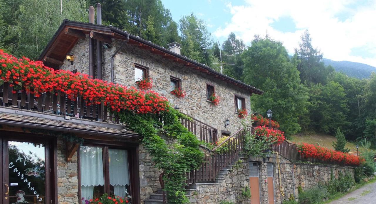 فيلا Agriturismo Al Castagneto Mazzo di Valtellina المظهر الخارجي الصورة